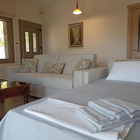 Paralia Sergoulas Seaside Retreat Houseヴィラ エクステリア 写真